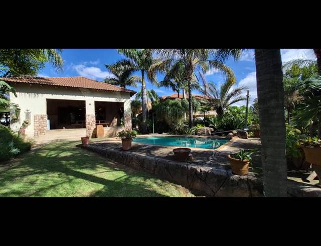 FARM FOR SALE IN MNANDI